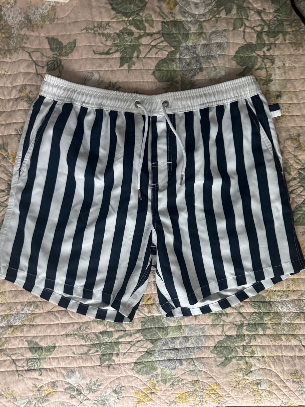 NWT Vacay Striped Navy and White Drawstring Shorts